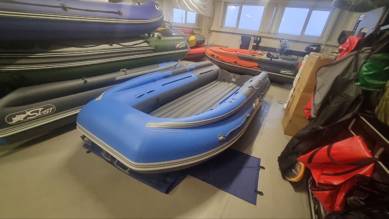 Лодка Reef Тритон 370 S-Max с интегрированным фальшбортом